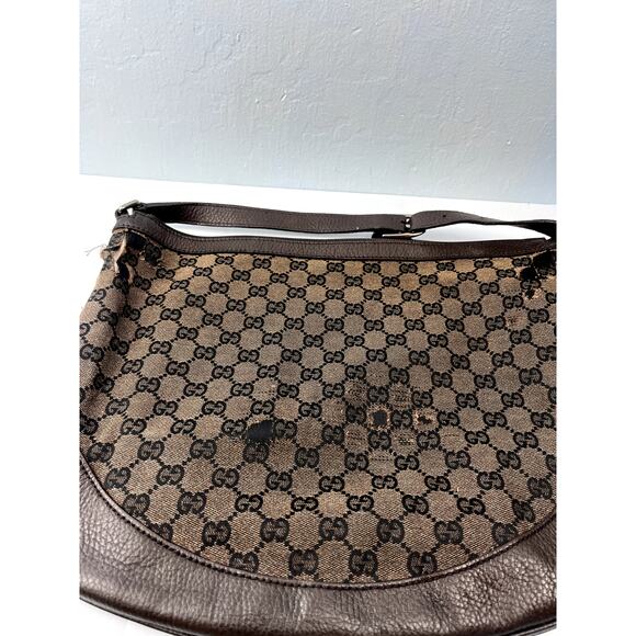 1980s Vintage GUCCI Monogram Canvas Mini Tri-Fold Crossbody  Tan Brown Gucci GG Monogram Crossbody Bag Vintage Purse Italy Pockets Patterned.